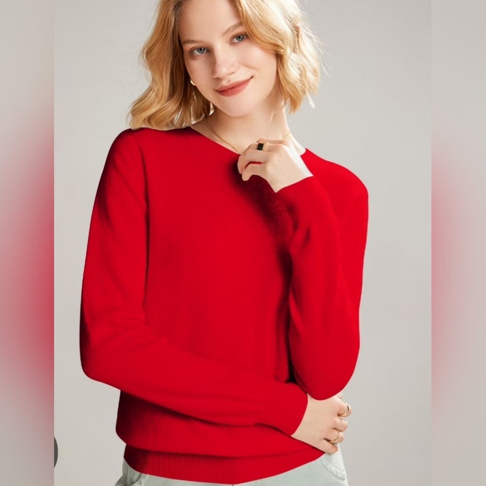 Chanyarn Sweater, Size Small, Longsleeve, Crew, Merino, Cherry‎ Red, Knit Hem